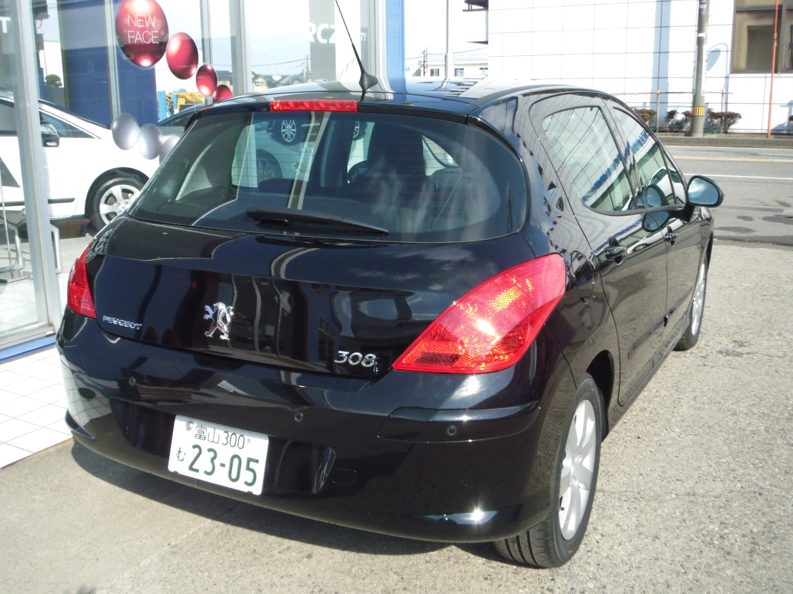 新試乗車３０８Premiumのご案内