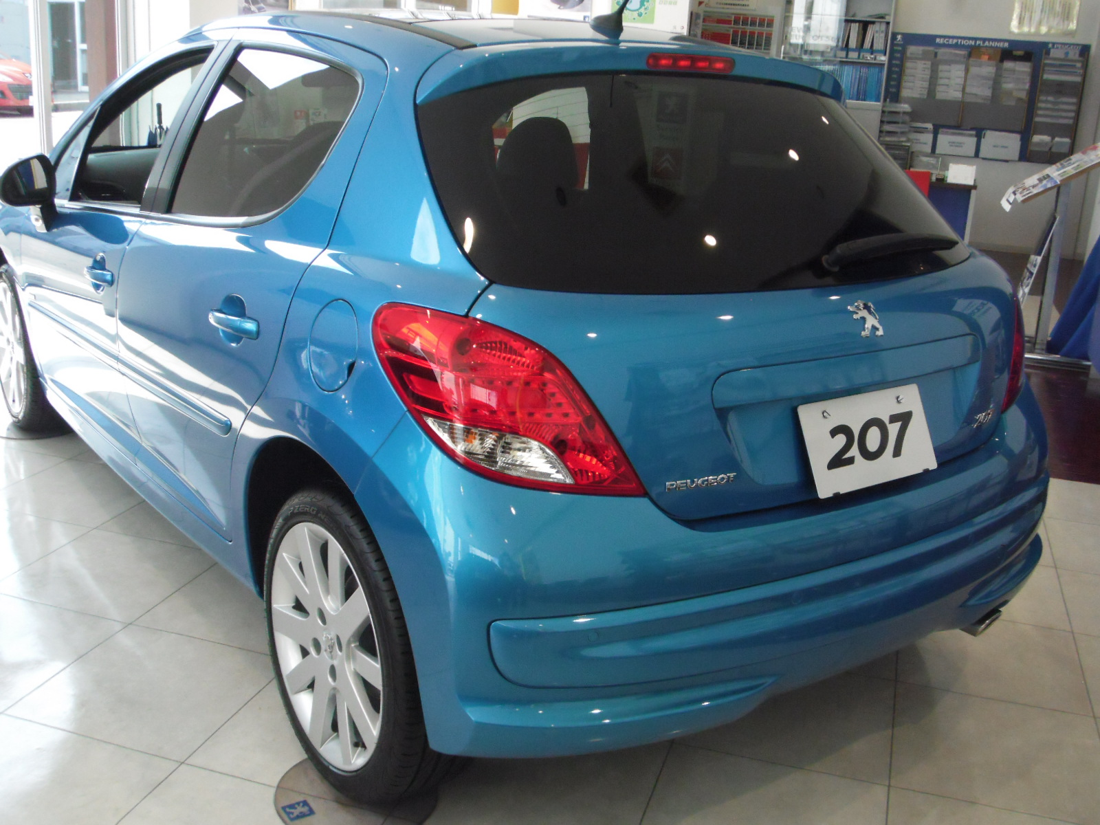 207限定車　ＳＰＯＲＴＩＵＭ　入荷