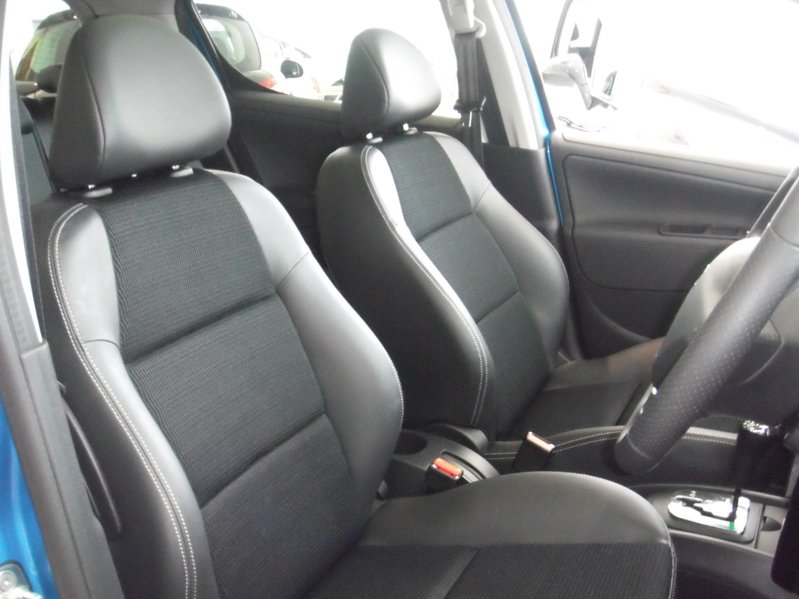 207限定車　ＳＰＯＲＴＩＵＭ　入荷