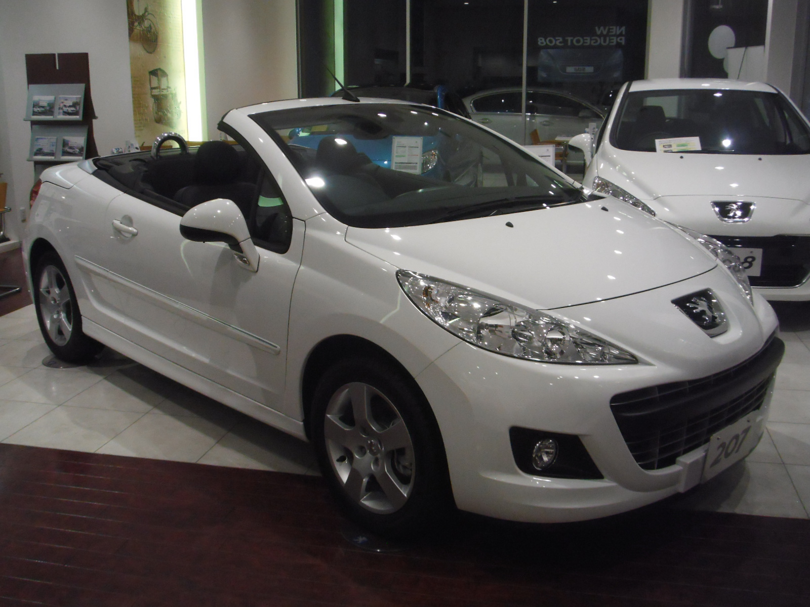 新入荷の展示車　ご案内