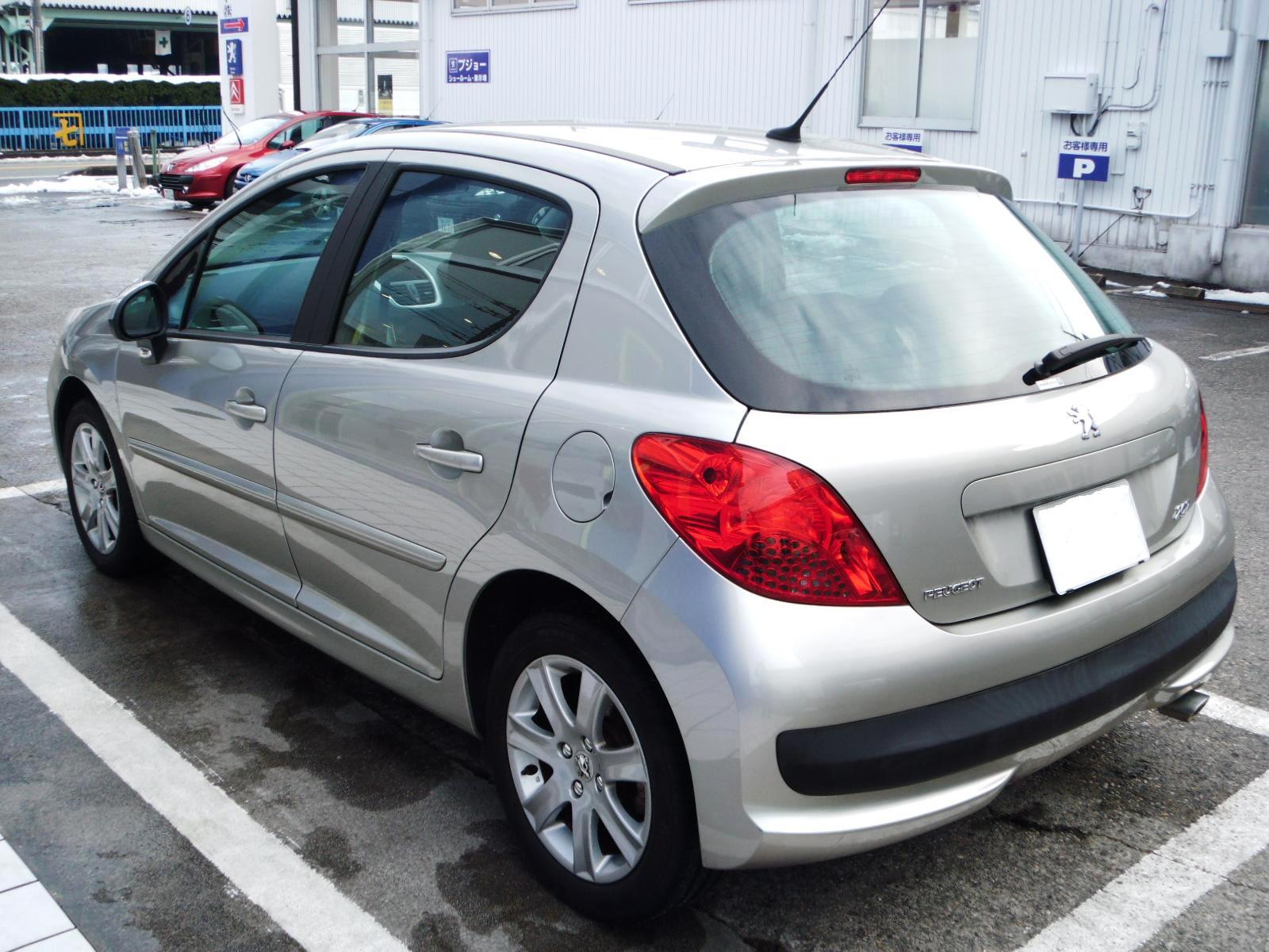 新入荷中古車のご案内