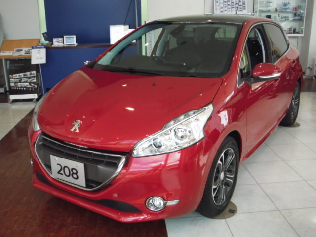 ショールームに２０８Ｃｉｅｌｏ入荷
