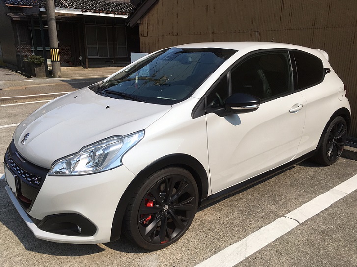 愛車紹介【208 GTi by PEUGEOT SPORT】