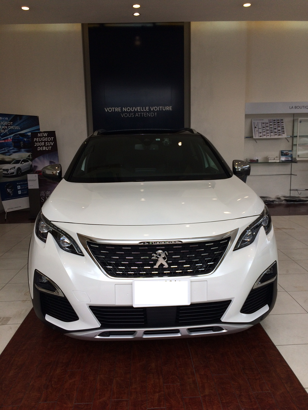 新車納車　3008GT　BlueHDi　8AT