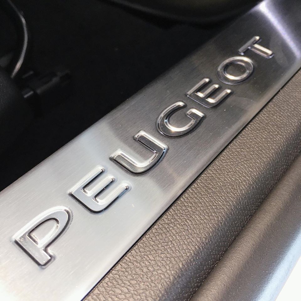 大人気SUV