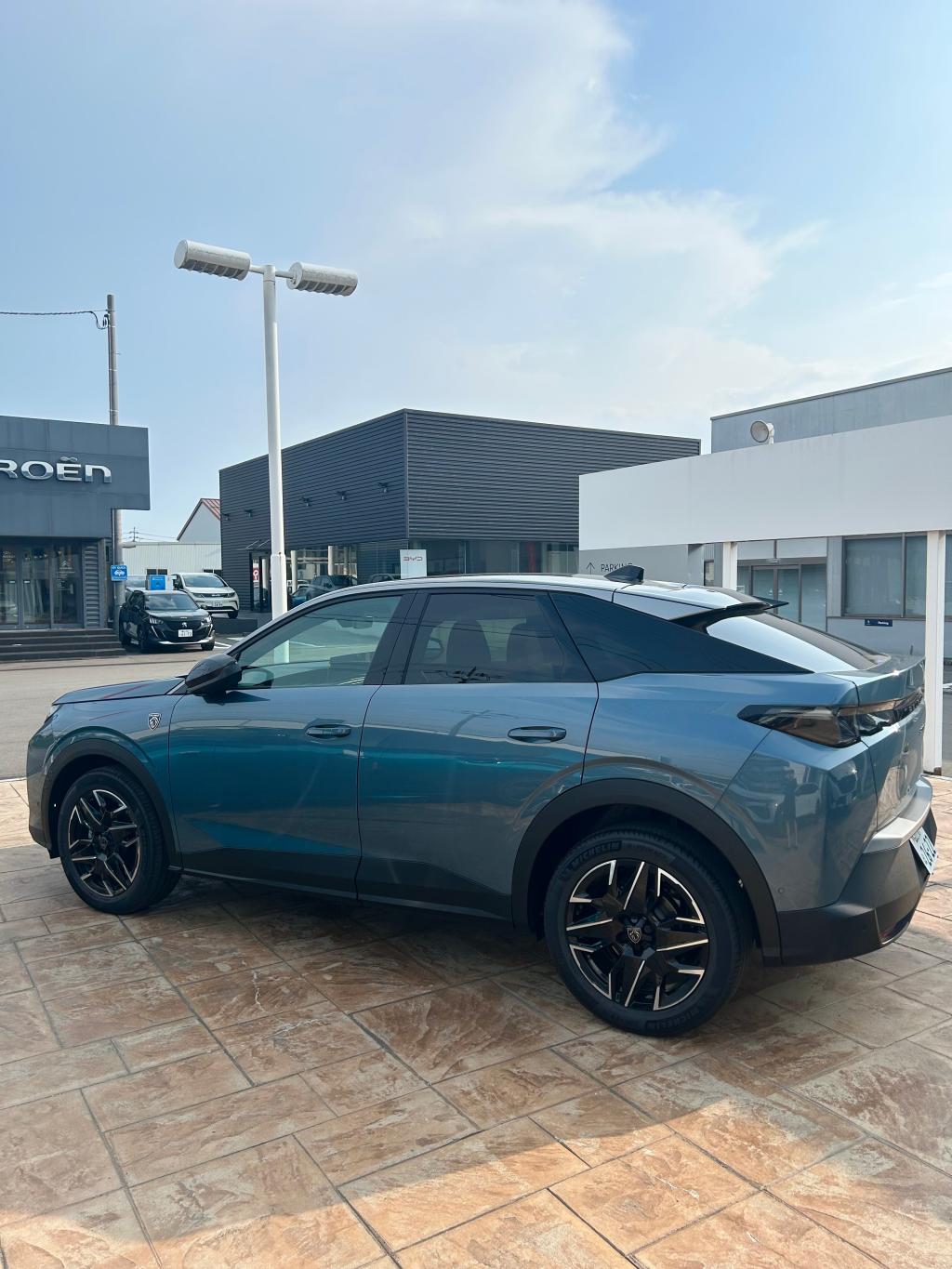 NEW PEUGEOT 3008ついに…✨